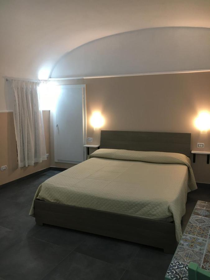 Casa Cortes Hotel Grottaglie Ngoại thất bức ảnh